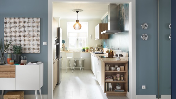 Petite cuisine moderne aspect bois modèle FIRST Welcome - Schmidt